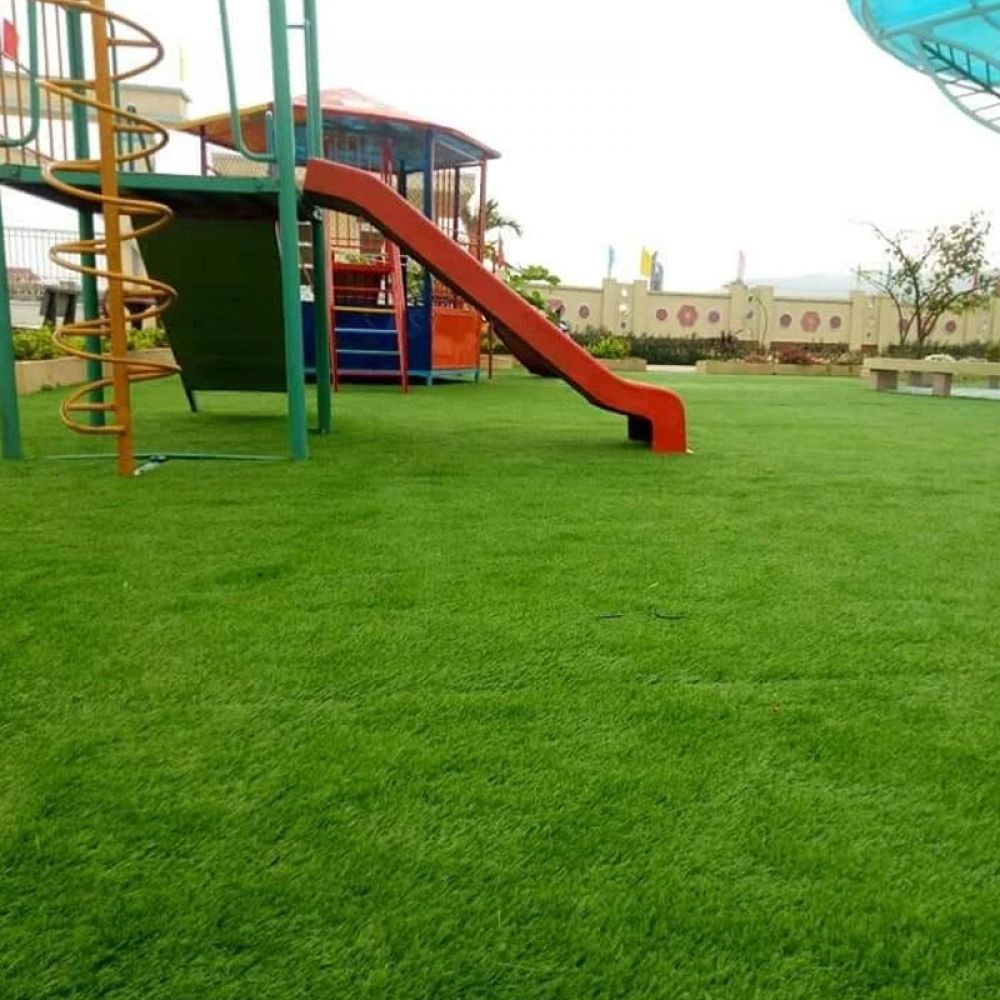 Thi công thảm cỏ nhân tạo khu vui chơi